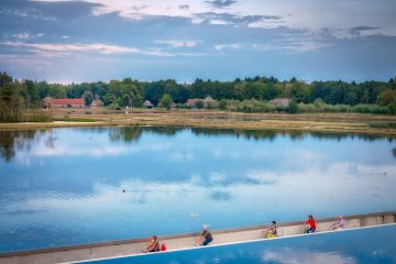 Fietsen-door-het-Water-in-Bokrijk_B18F_3.jpg