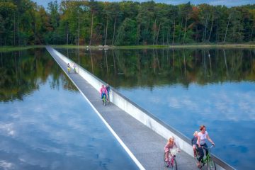 fiets-door-het-water